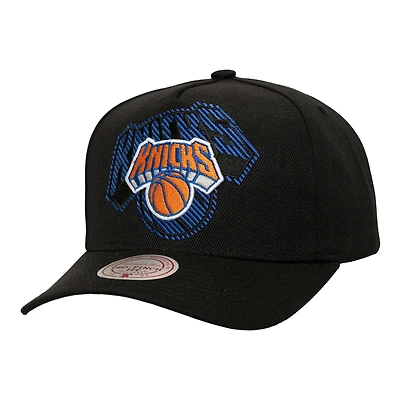 Men's Mitchell & Ness Black New York Knicks Tilted Pro Pinch Adjustable Hat