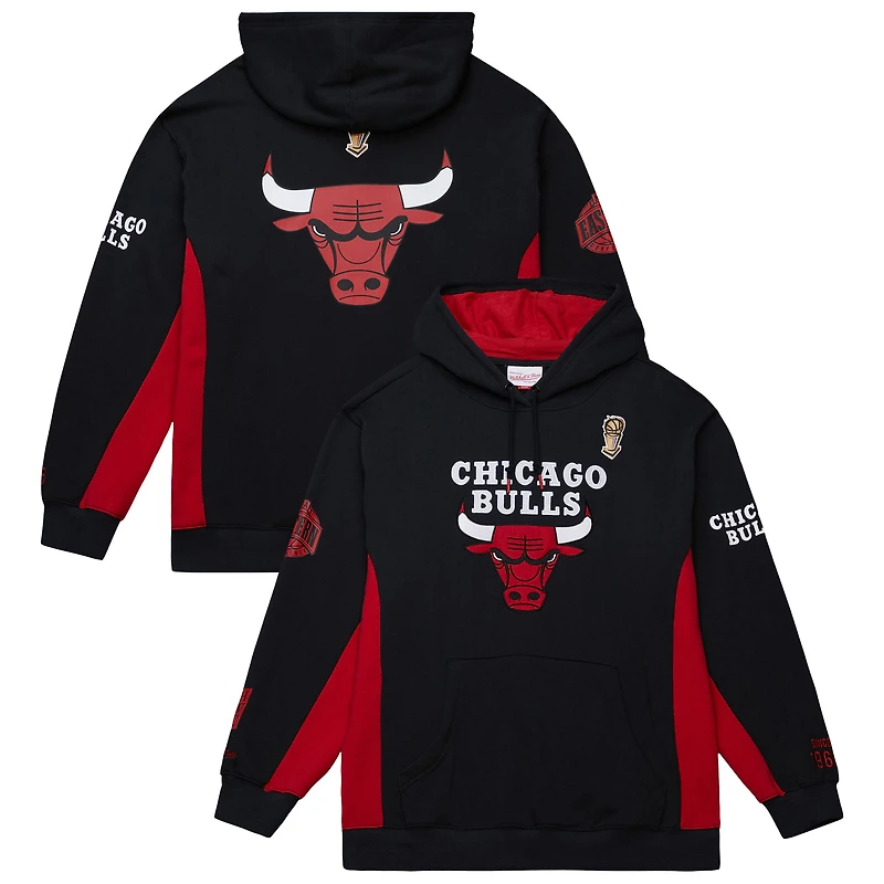 Men's Mitchell & Ness Black Chicago Bulls Hardwood Classics Team Origins Fleece Pullover Hoodie