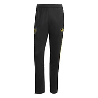 Men's adidas Black Manchester United Lifestyler Track Pants