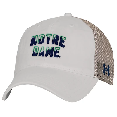 Men's Under Armour  Stone Notre Dame Fighting Irish College Essentials Adjustable Trucker Hat