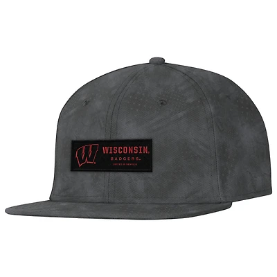 Men's Under Armour Charcoal Wisconsin Badgers Freedom Collection ArmourFuse Snapback Hat
