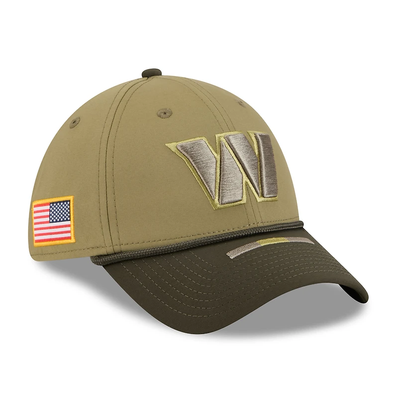 Men's New Era Green Washington Commanders 2025 Salute to Service 39THIRTY Flex Hat