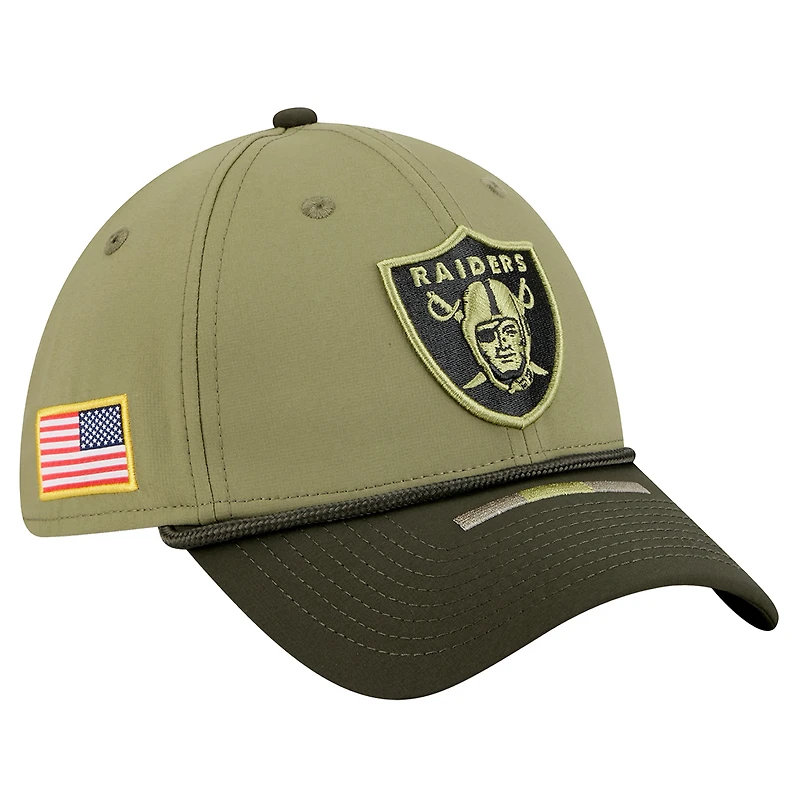 Men's New Era  Green Las Vegas Raiders 2025 Salute to Service 39THIRTY Flex Hat