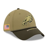 Men's New Era  Green Philadelphia Eagles 2025 Salute to Service 39THIRTY Flex Hat