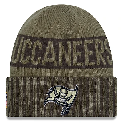 Men's New Era  Dark Green Tampa Bay Buccaneers 2025 Salute to Service Cuffed Knit Hat