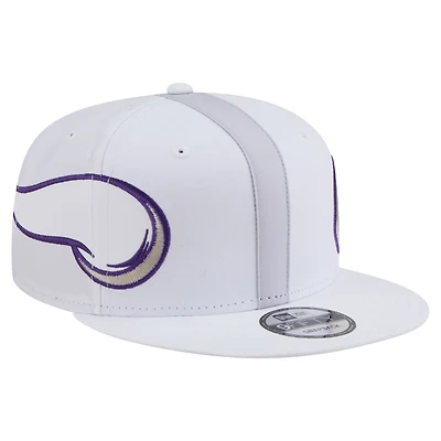 Men's New Era White Minnesota Vikings Helmet 9FIFTY Snapback Hat
