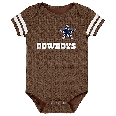 Newborn & Infant Outerstuff Brown Dallas Cowboys Playmaker Bodysuit
