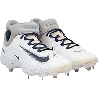 Matt Olson Atlanta Braves Autographed Game-Used White/Navy Nike Cleats from the 2024 MLB Season