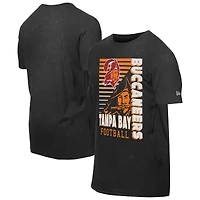 Men's New Era Black Tampa Bay Buccaneers Retro Logo Enzyme Washed Oversized T-Shirt