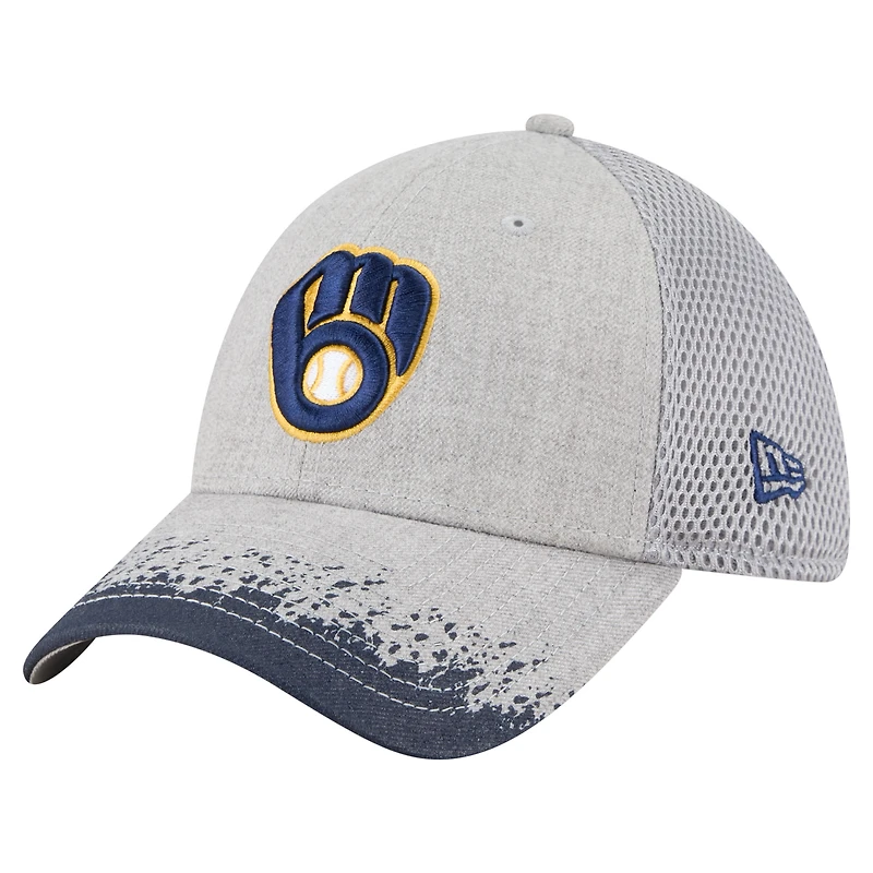 Men's New Era Gray Milwaukee Brewers Visor Paint Splatter 39THIRTY Flex Hat