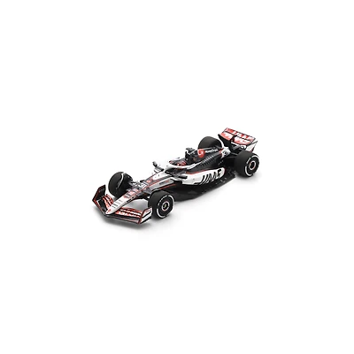 Spark Models Esteban Ocon Haas F1 Team 2025 #31 MoneyGram 1:43 Scale Die-Cast Car