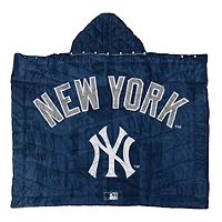 Pegasus New York Yankees 54" x 70" Wearable Hero Cape