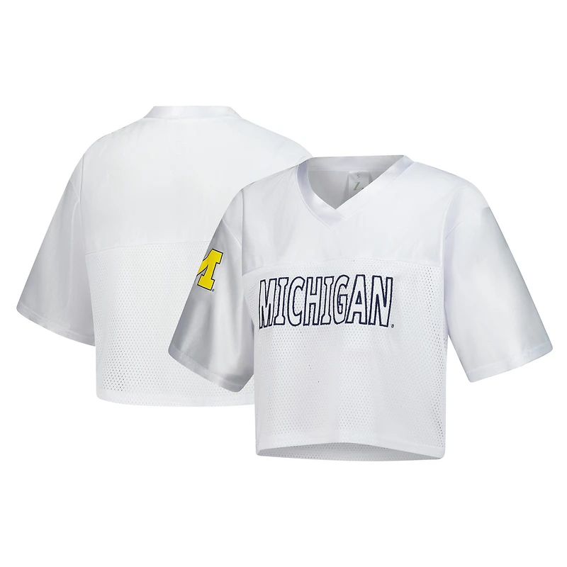 Women's ZooZatz White Michigan Wolverines Mesh Cropped V-Neck T-Shirt