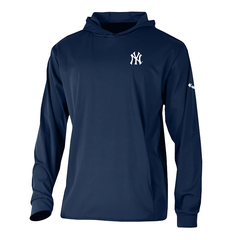 Men's Columbia Navy New York Yankees Long Drive Pullover Hoodie
