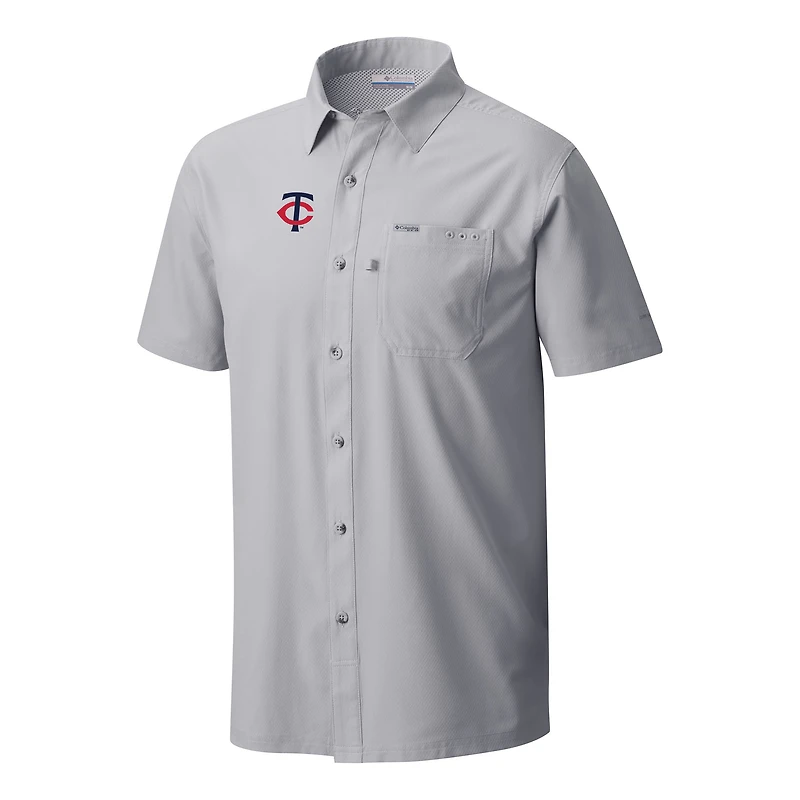 Men's Columbia Minnesota Twins Slack Tide Omni-Wick Button-Up Camp Shirt