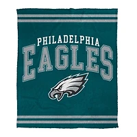 Pegasus Philadelphia Eagles 60" x 70" Cozy Plush Knit Blanket