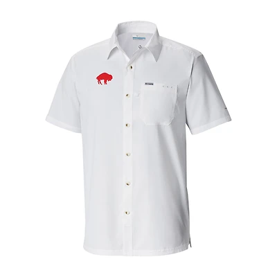 Men's Columbia Buffalo Bills Slack Tide Omni-Wick Throwback Logo Button-Up Camp Shirt
