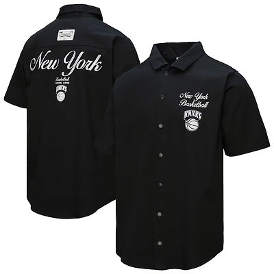 Men's Mitchell & Ness Black New York Knicks Hardwood Classics Camp Shirt