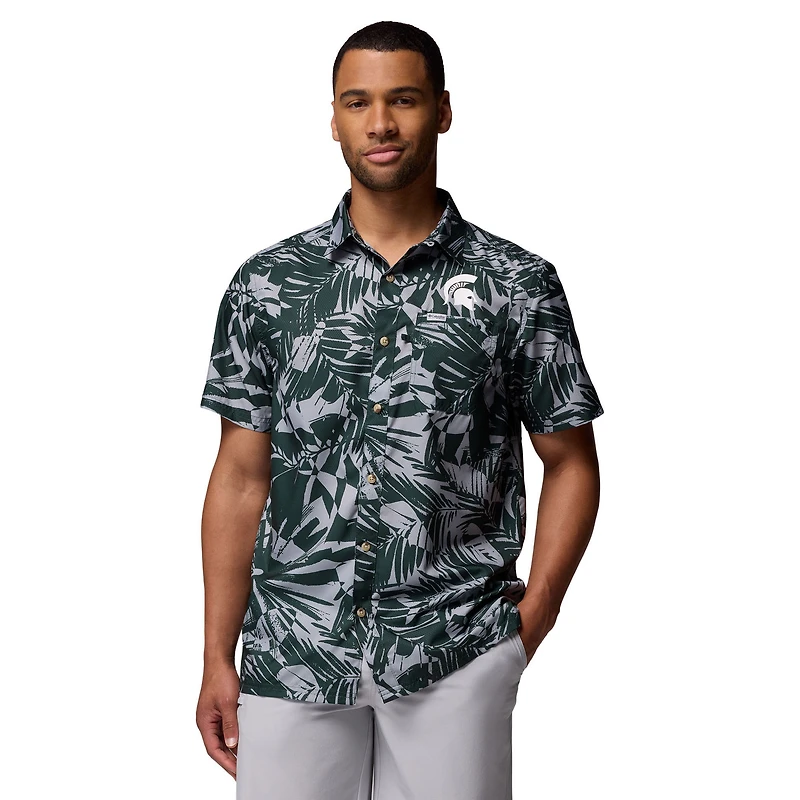 Men's Columbia Green Michigan State Spartans Super Slack Tide Omni-Wick Button-Up Shirt