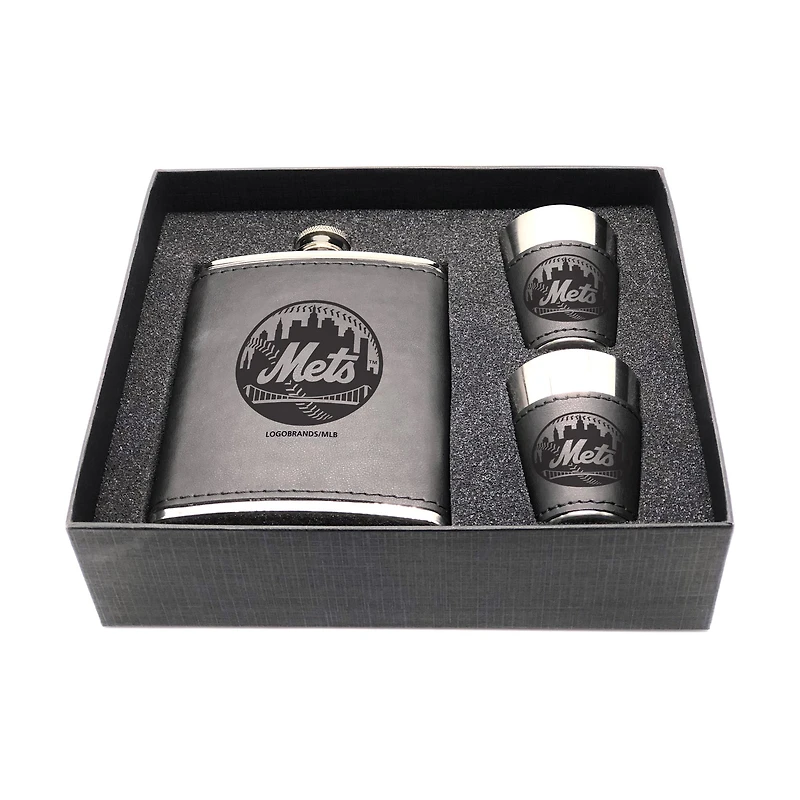 New York Mets Three-Piece Leather Flask & Shot Glass Set