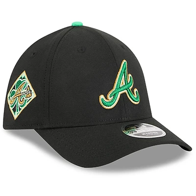 Men's New Era  Black Atlanta Braves 2026 St. Patrick's Day 39THIRTY Flex Hat