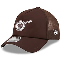 Men's New Era Brown San Diego Padres 2026 Batting Practice Alternate Apex 9FORTY Adjustable Hat