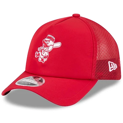 Men's New Era Red Cincinnati Reds 2026 Batting Practice Alternate Apex 9FORTY Adjustable Hat