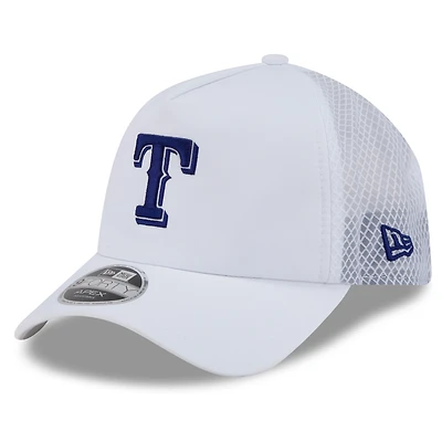 Men's New Era Texas Rangers 2026 Batting Practice Apex 9FORTY Adjustable Trucker Hat