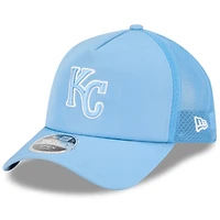 Men's New Era Light Blue Kansas City Royals 2026 Batting Practice Apex 9FORTY Adjustable Trucker Hat
