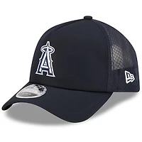 Men's New Era Navy Los Angeles Angels 2026 Batting Practice Apex 9FORTY Adjustable Trucker Hat