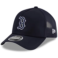 Men's New Era Navy Boston Red Sox 2026 Batting Practice Apex 9FORTY Adjustable Trucker Hat