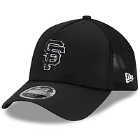 Men's New Era San Francisco Giants 2026 Batting Practice Apex 9FORTY Adjustable Trucker Hat