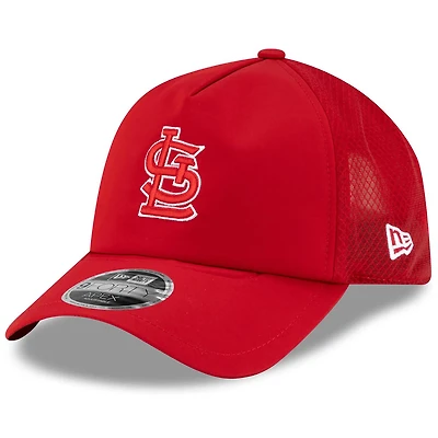 Men's New Era St. Louis Cardinals 2026 Batting Practice Apex 9FORTY Adjustable Trucker Hat