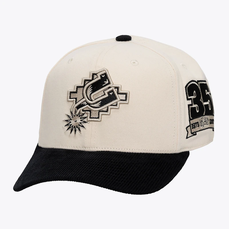 Men's Mitchell & Ness Cream San Antonio Spurs Two-Tone Pro-Crown Adjustable Hat