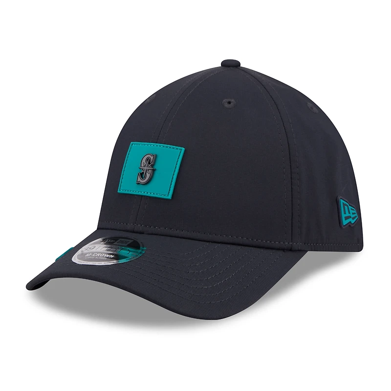 Men's New Era Navy Seattle Mariners 2026 Clubhouse M-Crown 39THIRTY Flex Hat