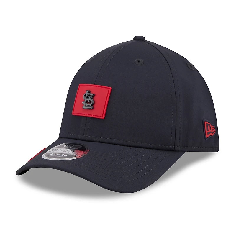 Men's New Era  Navy St. Louis Cardinals 2026 Clubhouse M-Crown 39THIRTY Flex Hat