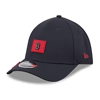 Men's New Era  Navy Boston Red Sox 2026 Clubhouse M-Crown 39THIRTY Flex Hat
