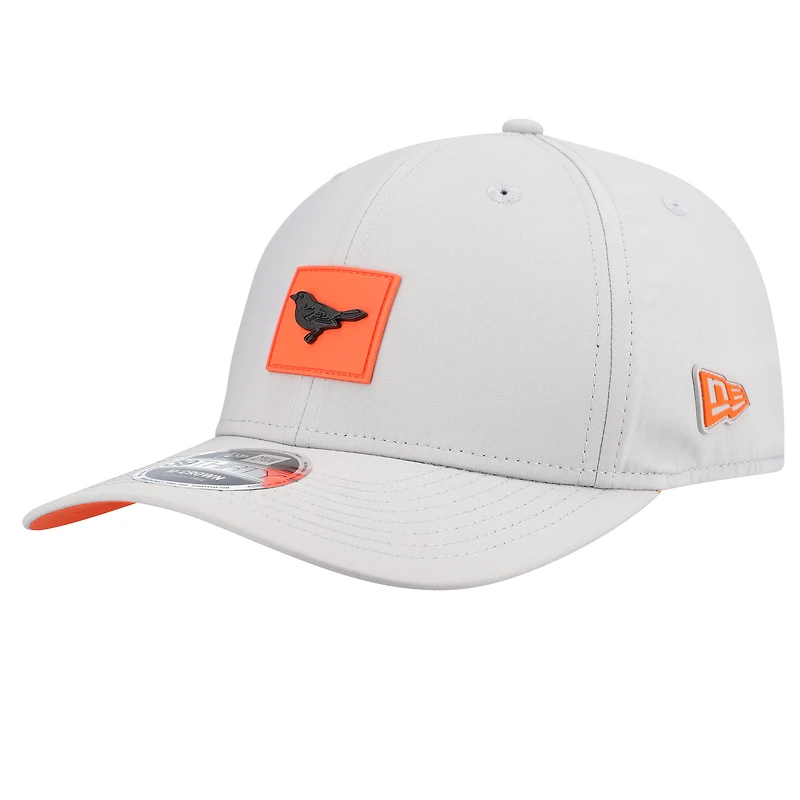 Men's New Era Gray Baltimore Orioles 2026 Clubhouse Alternate 39THIRTY Flex Hat