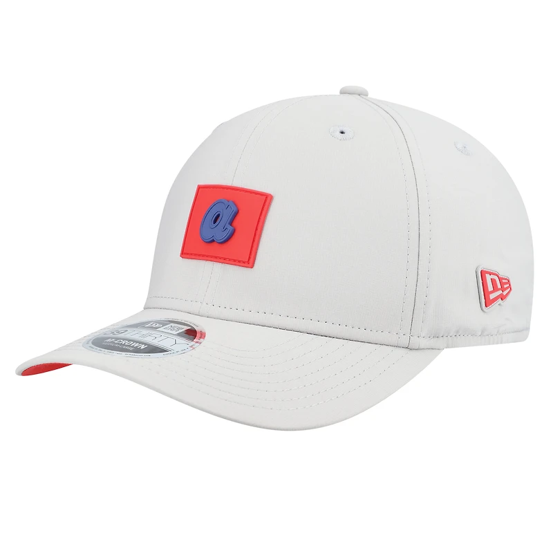 Men's New Era Gray Atlanta Braves 2026 Clubhouse Alternate 39THIRTY Flex Hat