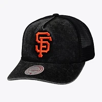 Unisex Mitchell & Ness  Black San Francisco Giants Gameday Adjustable Trucker Hat