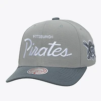 Men's Mitchell & Ness  Gray Pittsburgh Pirates Thunderstorm Head Coach Pro-Crown Adjustable Hat