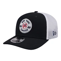 Men's New Era  Navy New York Yankees Active 9SEVENTY Adjustable Trucker Hat