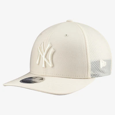 Men's New Era Light Beige New York Yankees Color Pack COOLERA 9SEVENTY Trucker Adjustable Hat