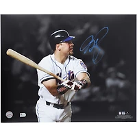 Mike Piazza New York Mets Autographed 16" x 20" Home Run Spotlight Photograph