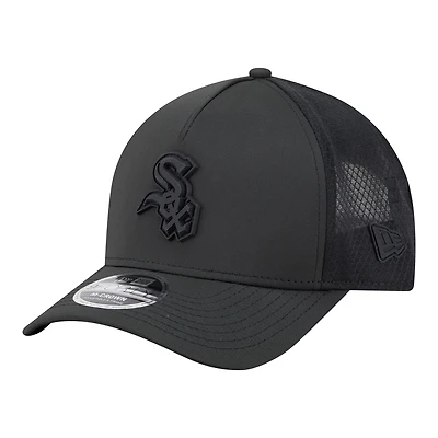 Men's New Era  Black Chicago White Sox Badged M-Crown A-Frame 9FORTY Trucker Adjustable Hat