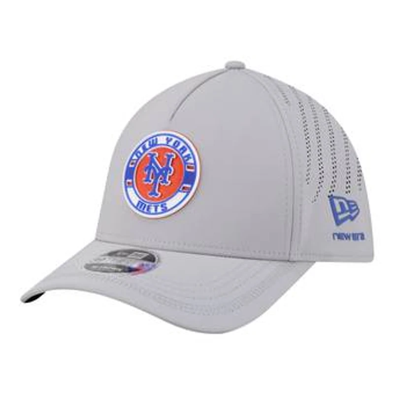 Men's New Era Gray New York Mets Patch 39THIRTY A-Frame M-Crown Perforated Flex Hat