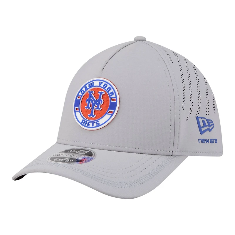 Men's New Era Gray New York Mets Patch 39THIRTY A-Frame M-Crown Perforated Flex Hat