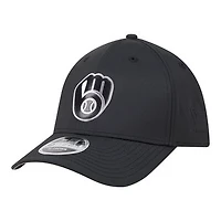 Men's New Era  Black Milwaukee Brewers Metallic 39THIRTY M-Crown Flex Hat