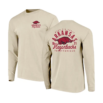 Men's Natural Arkansas Razorbacks Comfort Colors Mascot Overlay Long Sleeve T-Shirt