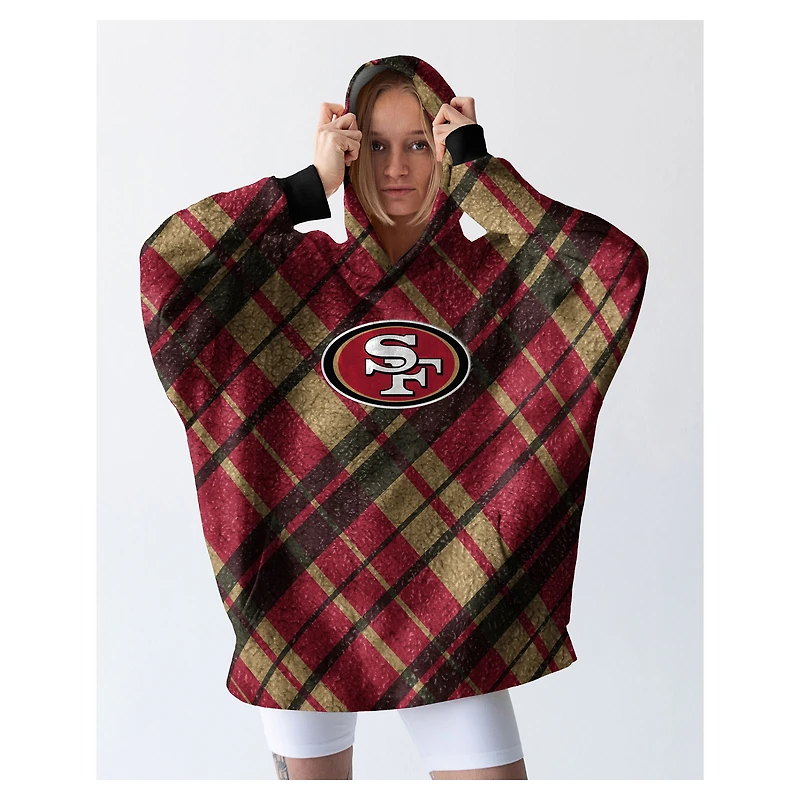 Pegasus San Francisco 49ers 34" x 34" Digital Dash Sherpa Hooded Fan Cape